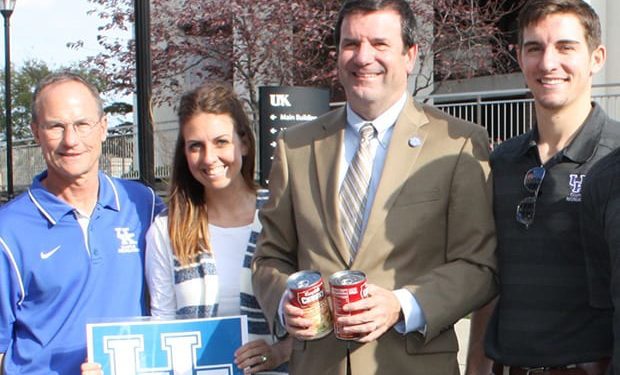 ‘Tis the Season for Giving