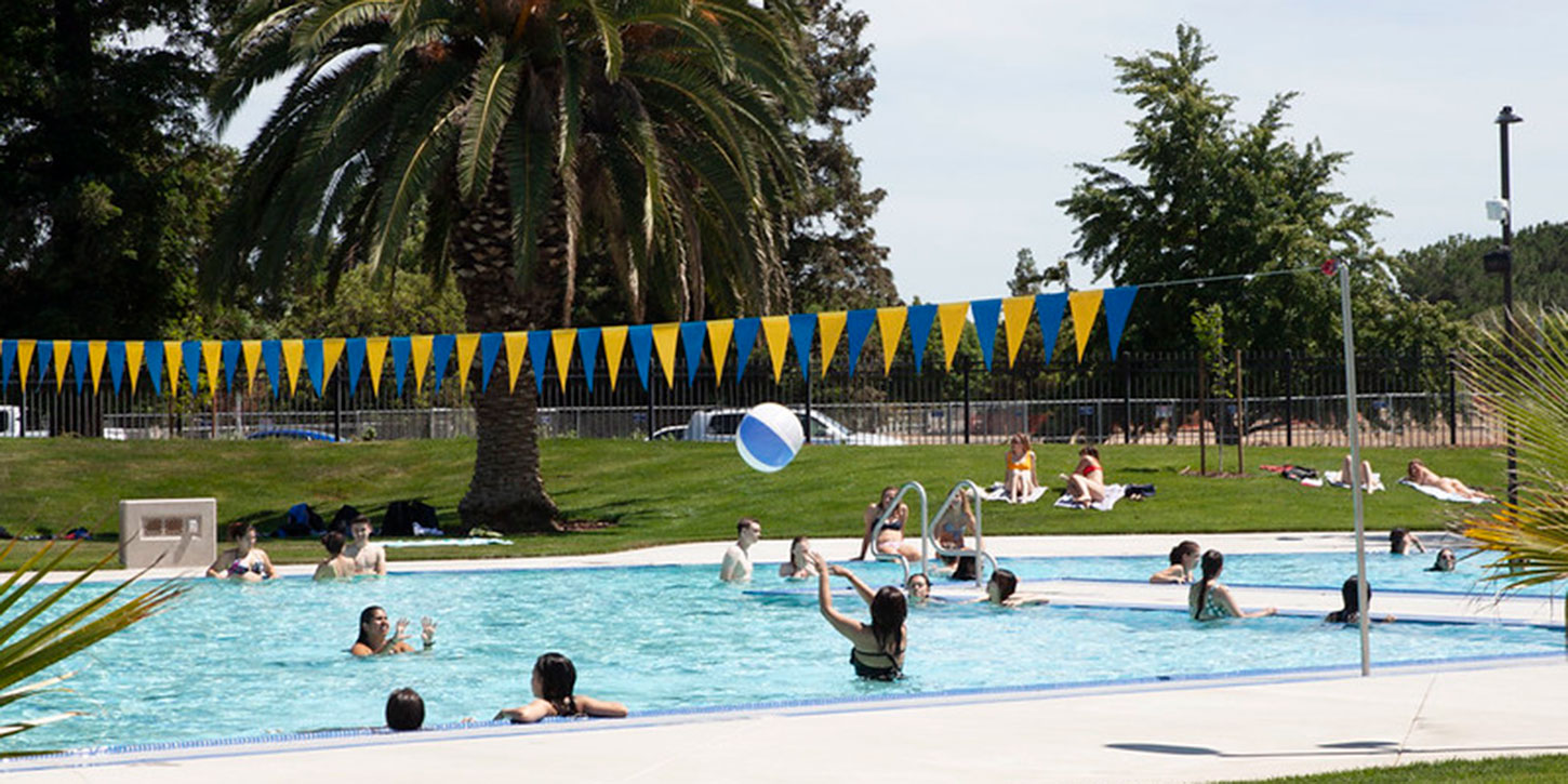 Rethinking Campus Rec Aquatics Design for Year-Round Impact