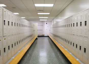 campus rec locker rooms